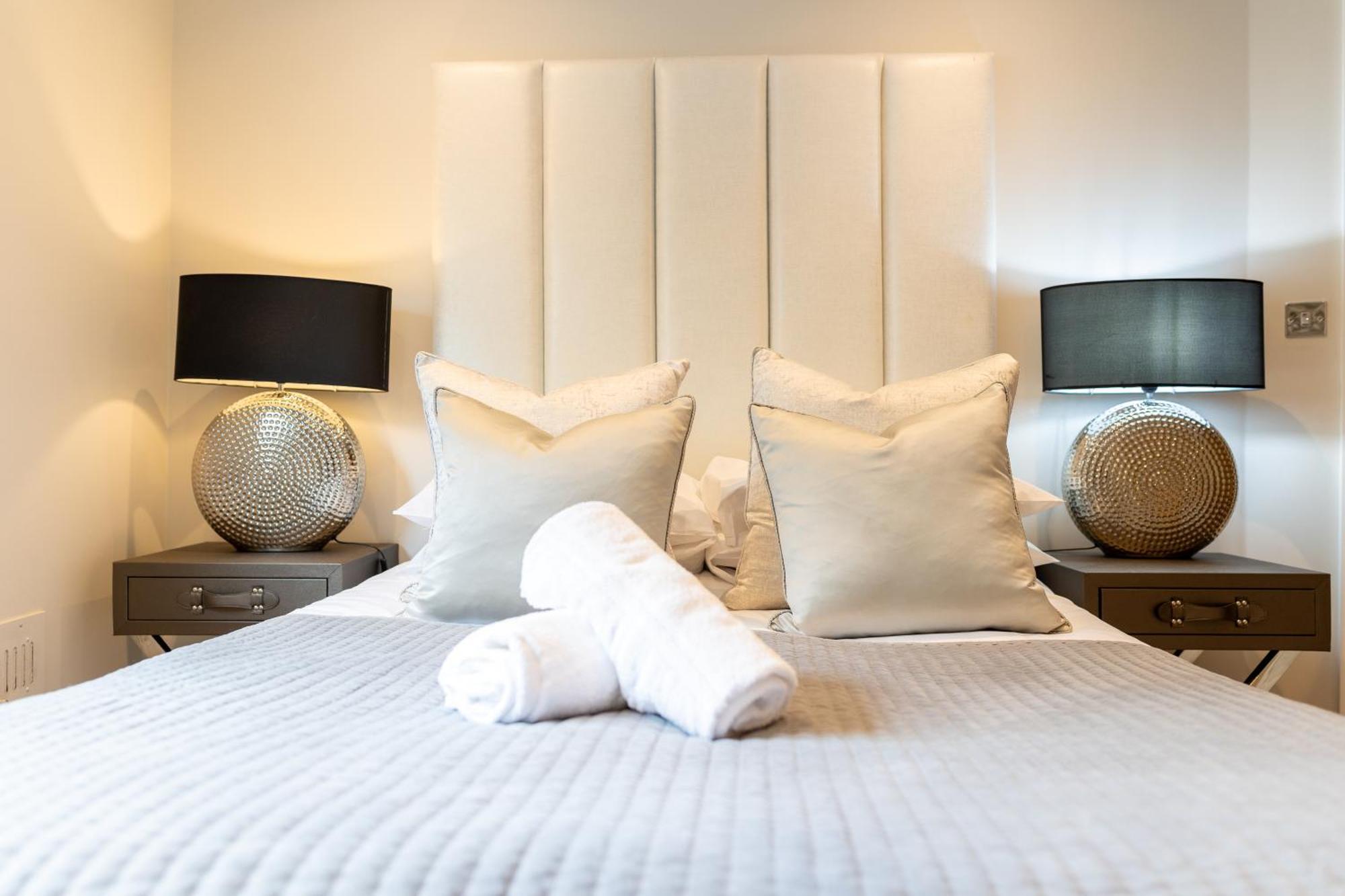 Exclusive Cardiff City Centre Apartment Buitenkant foto