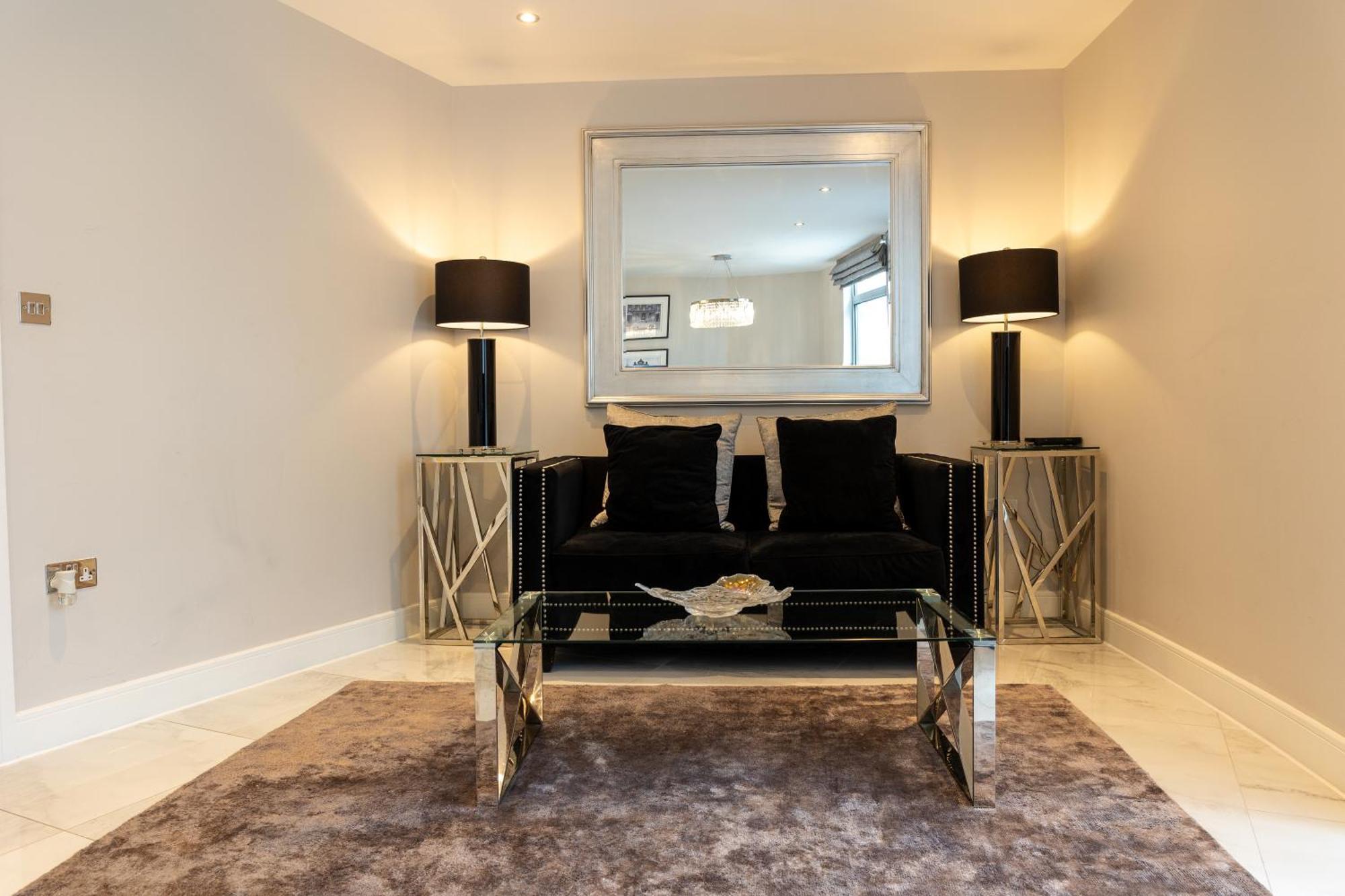 Exclusive Cardiff City Centre Apartment Buitenkant foto
